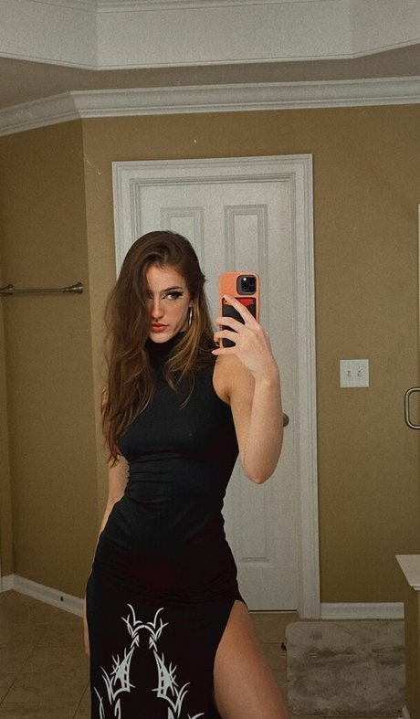 luweazl pornstar naked pictures