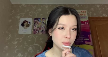 thick latina milf onlyfans porn images