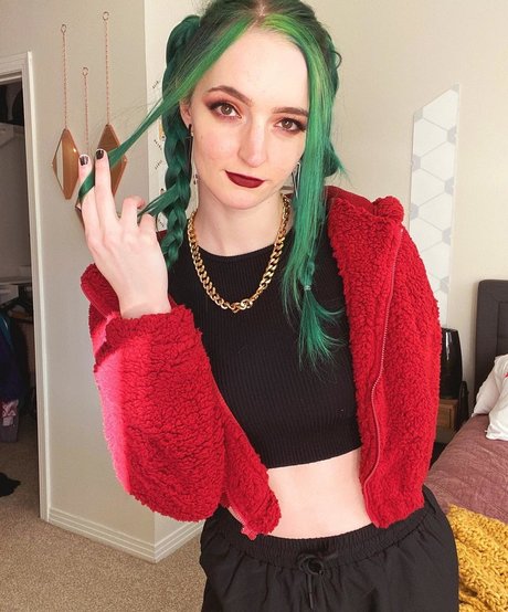 Littlesiha high quality pornstar picture