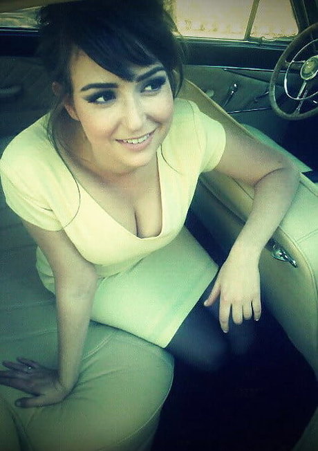 Milana Vayntrub model sex pic