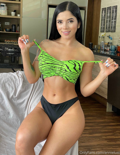 big ass latina onlyfans xxx photo