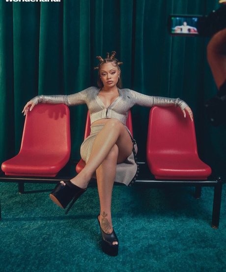 latto777 erotic actress gallery