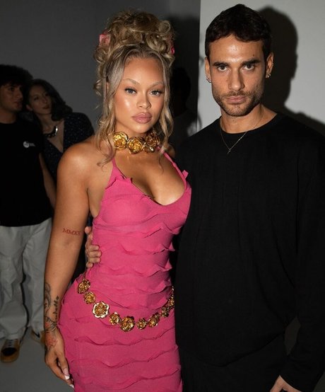 latto777 pretty star pics