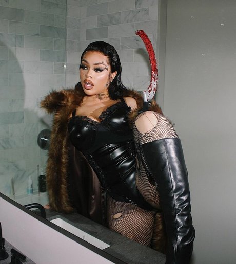 latto777 perfect actress images