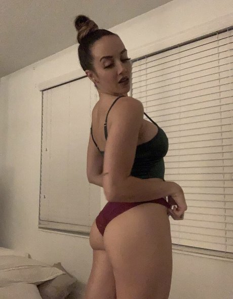 pawg thick onlyfans exclusive pics