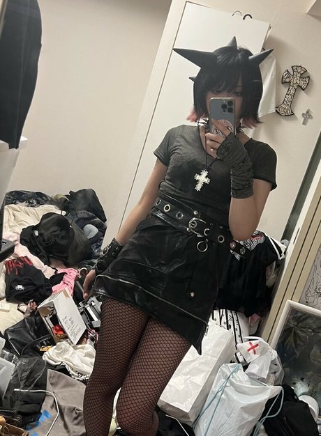 body onlyfans pornographic photos