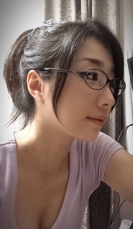 busty solo onlyfans sex gallery