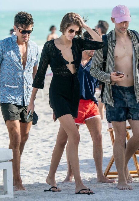 asian wife onlyfans art naked gallery