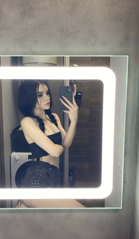 Chrysolite pornstar nude photos