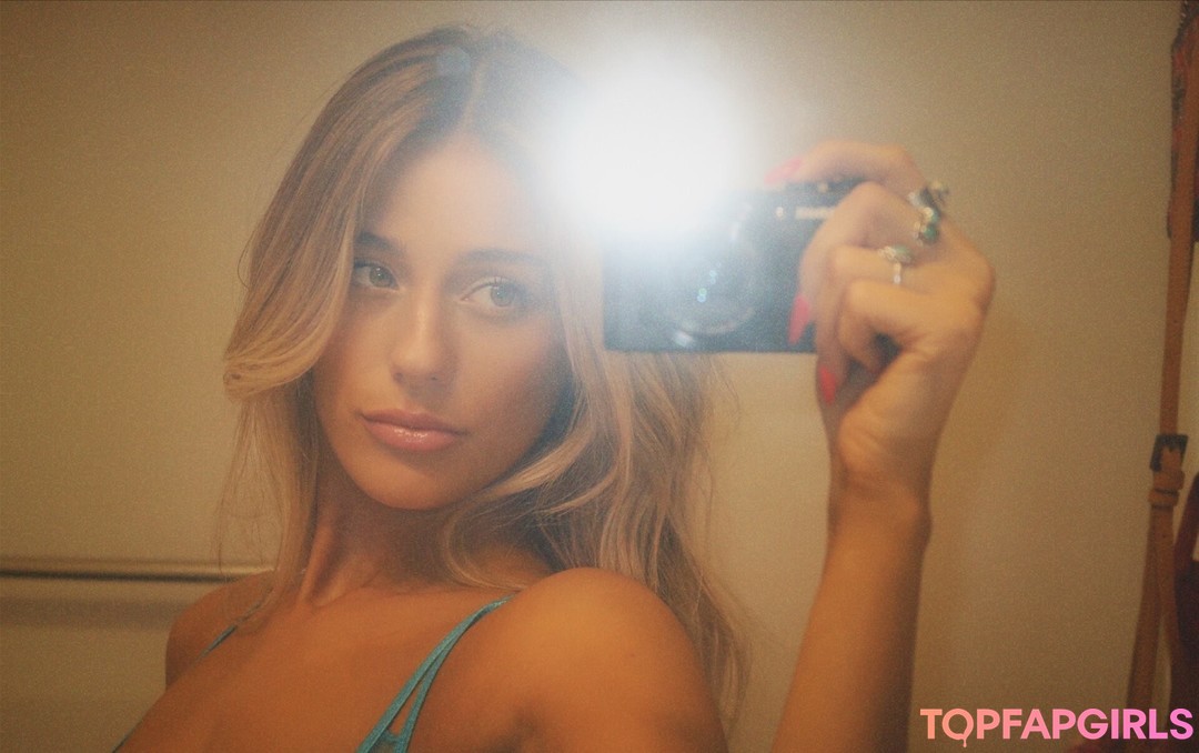 thigh high boots onlyfans porn gallery