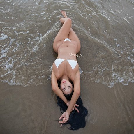 Ssunbiki pornstar hot image
