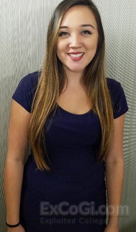 Excogi star free pics