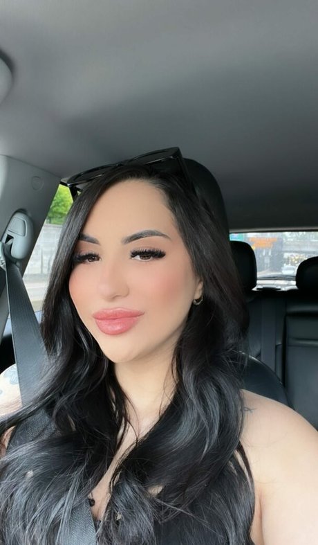 yourfutureexwifey star adult photos