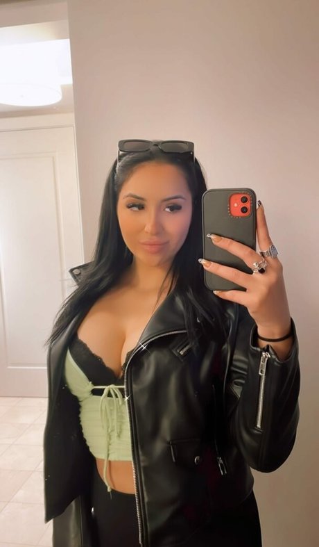 yourfutureexwifey adult star photos