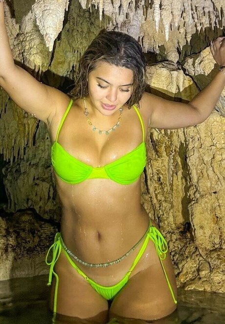 Sofia Jamora pornstar free img