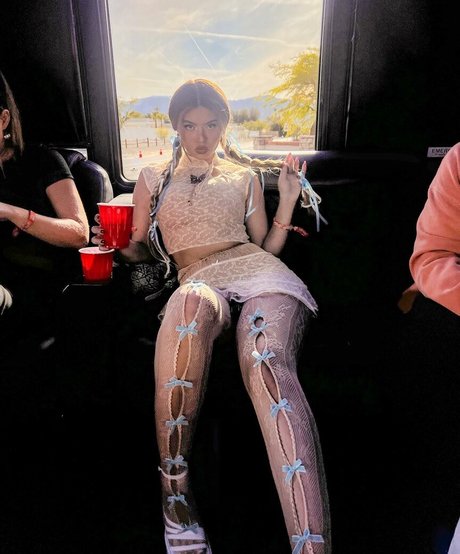 Sofia Jamora pretty model picture