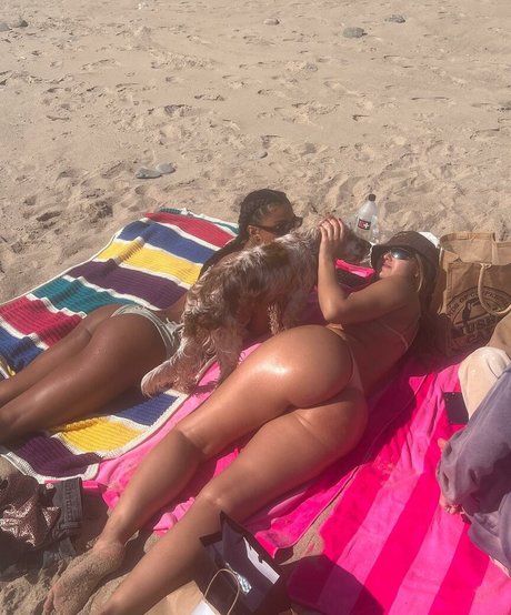 two onlyfans hd image