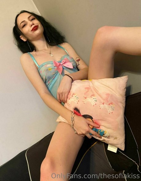 thesofiakiss art actress photo