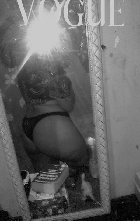 asian girls onlyfans pornographic photos