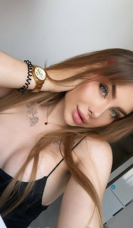 janice xxx model perfect pic