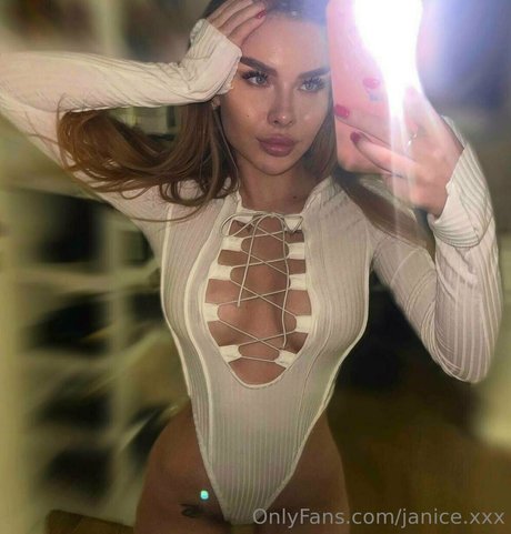 janice xxx high quality pornstar pic