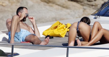 deep onlyfans nudes photos