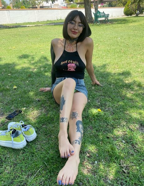 viankasoles nude star picture