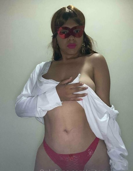 ojitosangelita hot star image