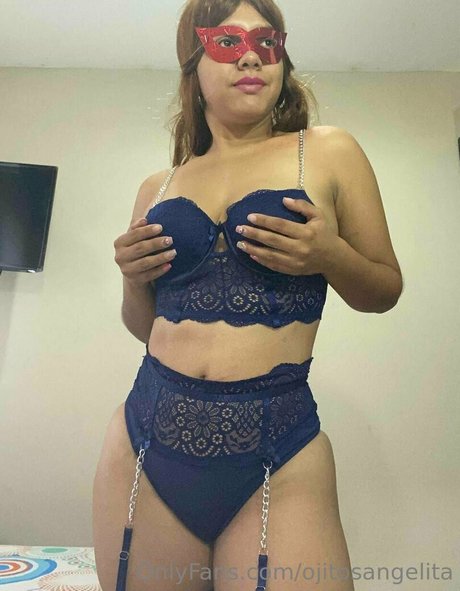 ojitosangelita star art pics