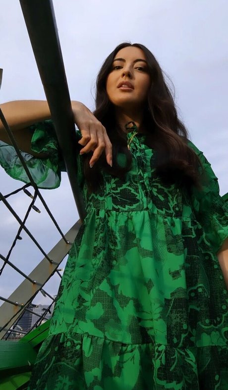 Jane Douglas xxx model pictures