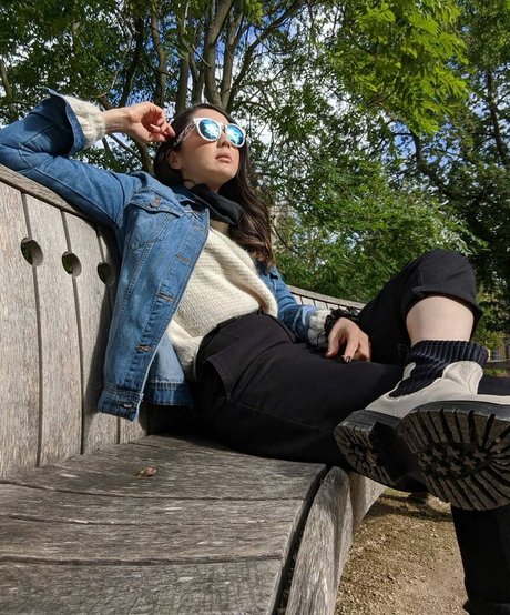 Jane Douglas beautiful model pics