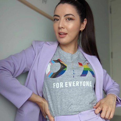 Jane Douglas free pornstar gallery