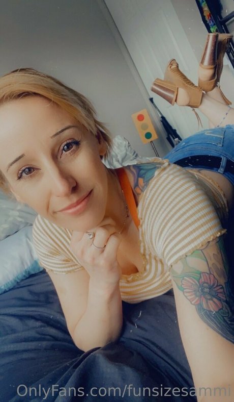 funsizesammi nude actress picture