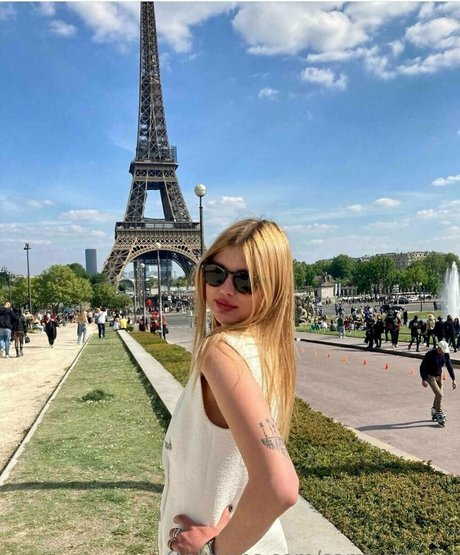 emo onlyfans beautiful xxx pic