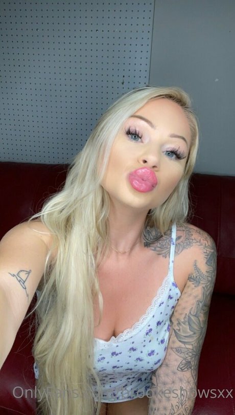 waitress onlyfans beautiful nude gallery