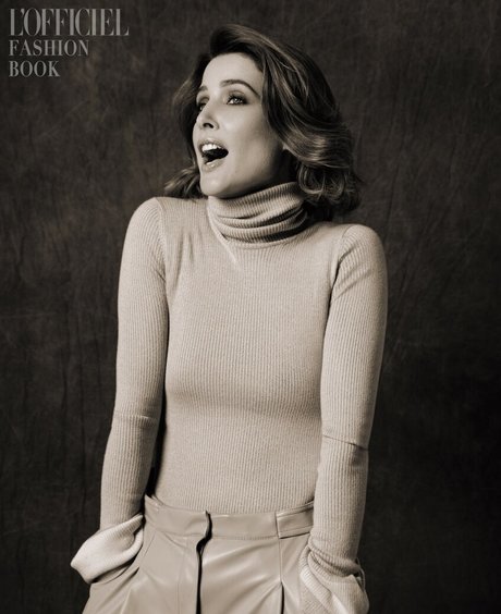 Cobie Smulders exclusive model pictures