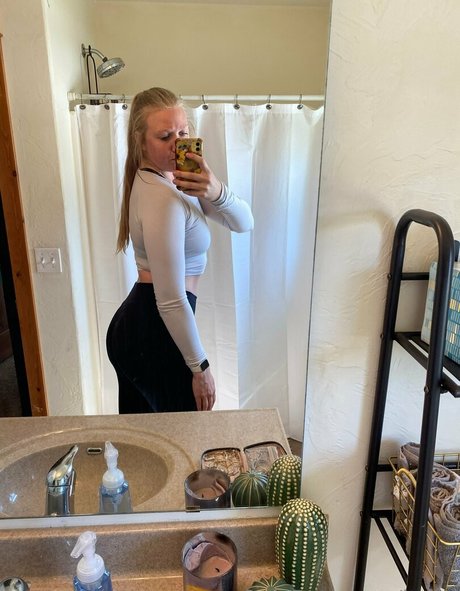 busty solo onlyfans sex pictures