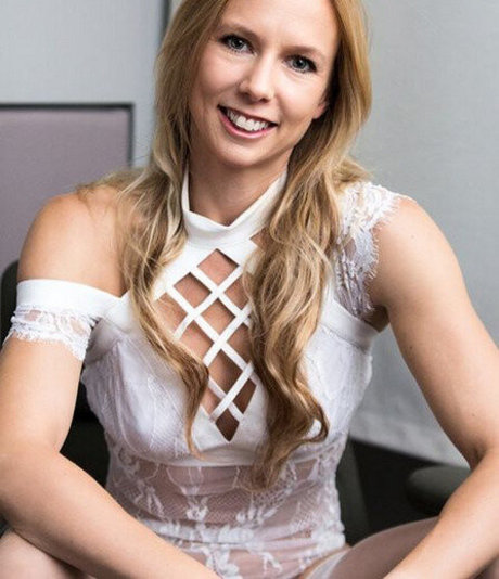 big tits blonde onlyfans pornos galleries