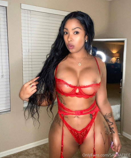 sashasfree model beautiful image