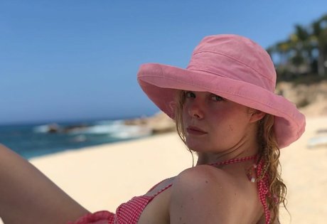 nerd onlyfans exclusive pictures