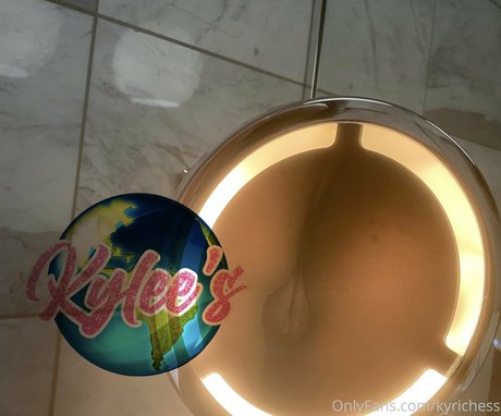 kyrichess pornstar nudes pic
