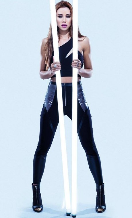 Una Healy pretty pornstar picture