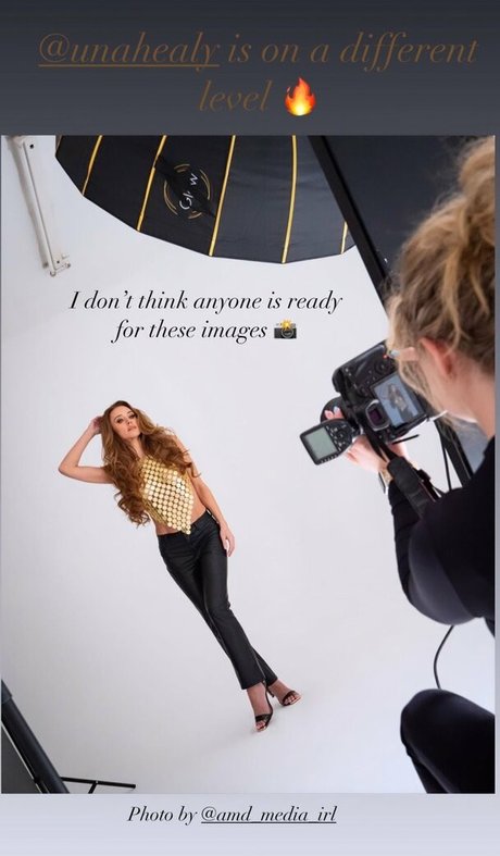 Una Healy nice model gallery