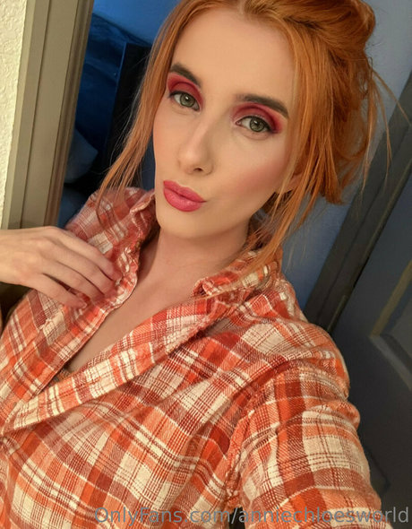 anniechloesworld star adult gallery