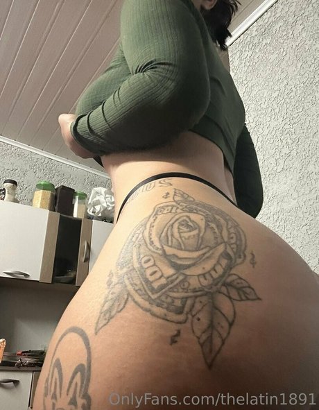 thelatin1891 model perfect pic