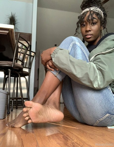 waveysolezz hot pornstar image