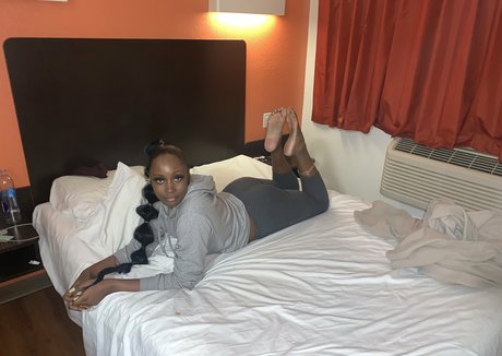 waveysolezz pornstar pretty pictures