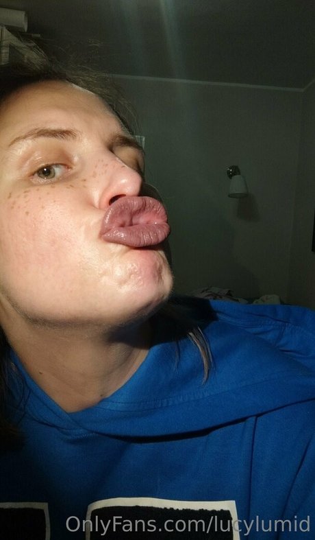 lucylumid model pretty image