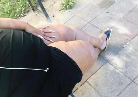 outdoor nude onlyfans nice img