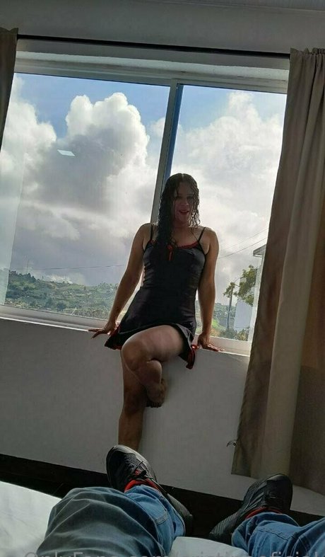 cristinaoficial pornographic star photo